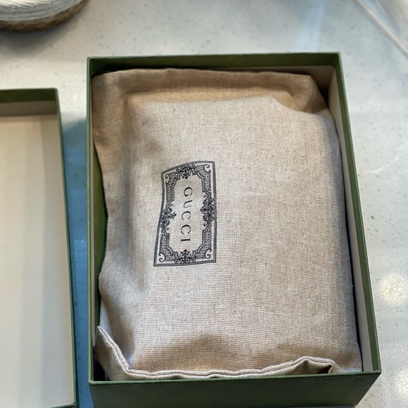 Gucci Mini Dionysus GG Supreme Bag - Picture 11 of 12